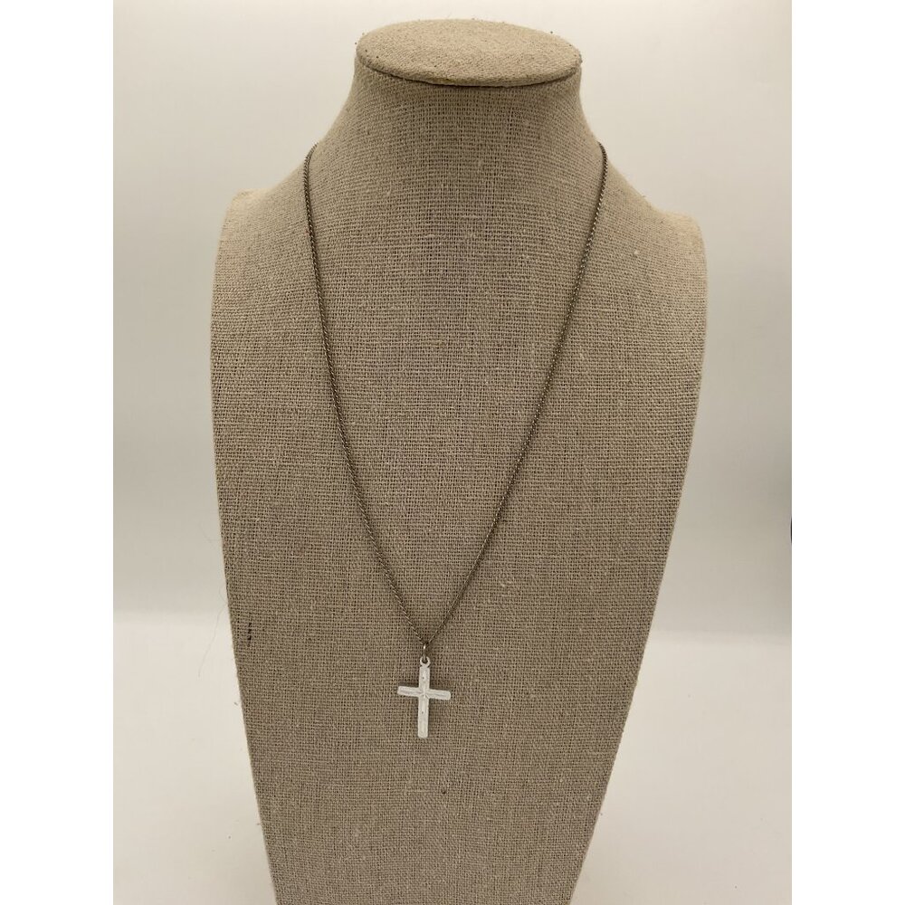 Silver Cross Pendant Necklace Minimalist Stainless Steel Unisex Everyday Wear